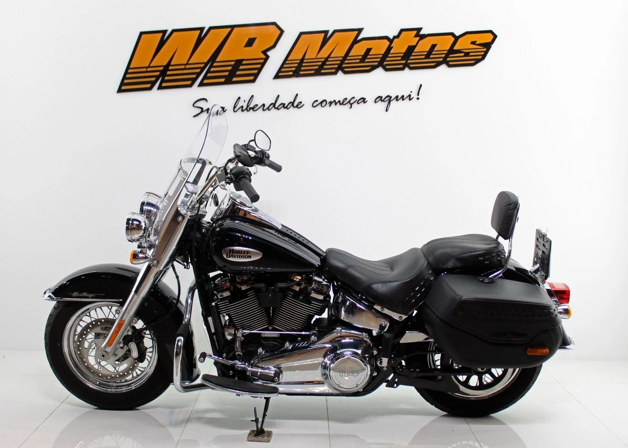 HARLEY-DAVIDSON SOFTAIL HERITAGE CLASSIC 114