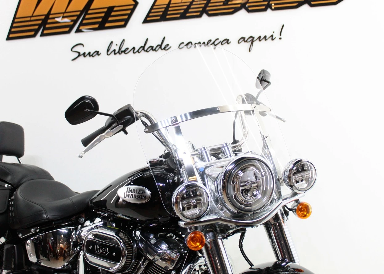 HARLEY-DAVIDSON SOFTAIL HERITAGE CLASSIC 114