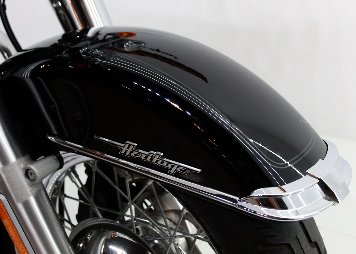 HARLEY-DAVIDSON SOFTAIL HERITAGE CLASSIC 114