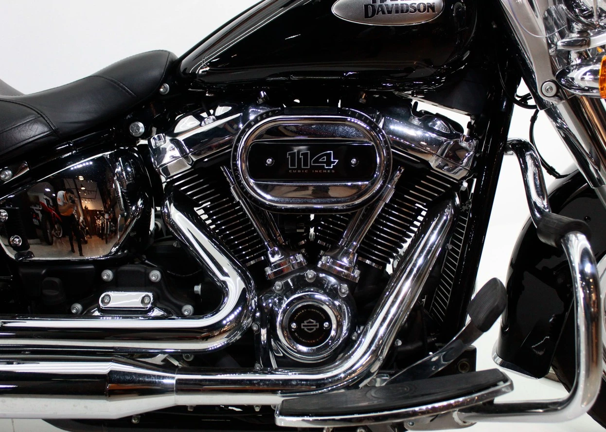 HARLEY-DAVIDSON SOFTAIL HERITAGE CLASSIC 114
