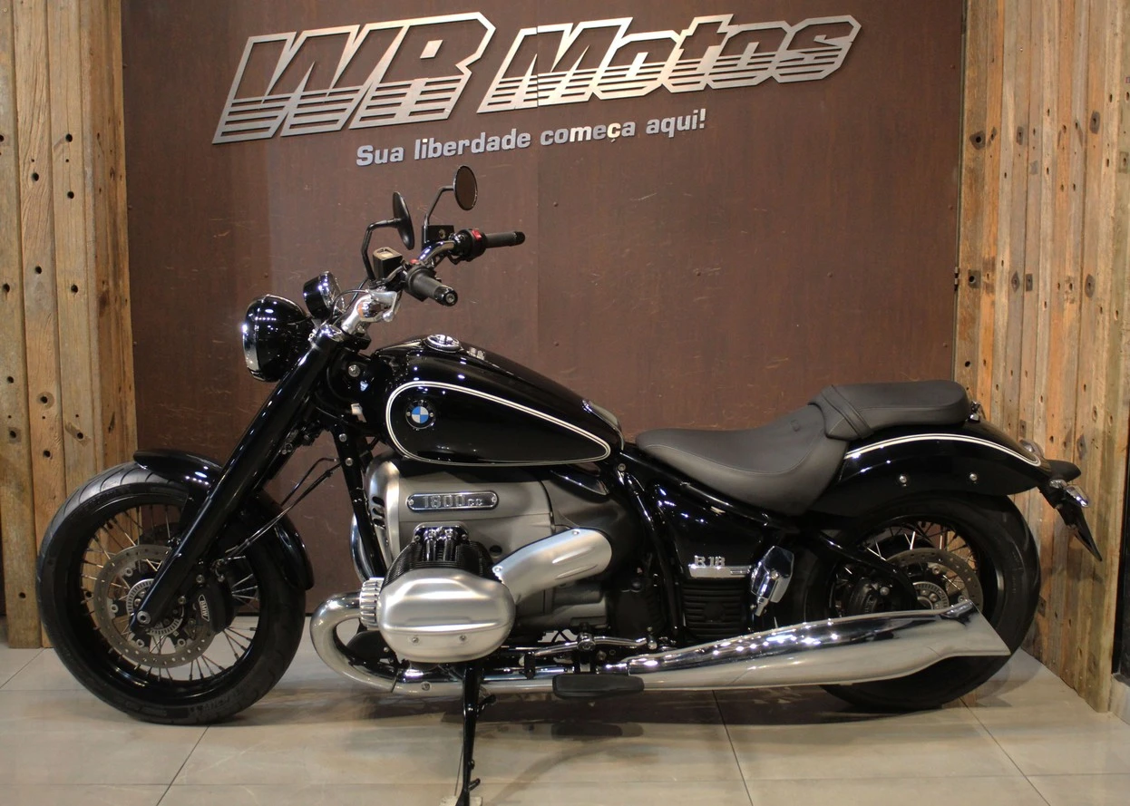 BMW R 18