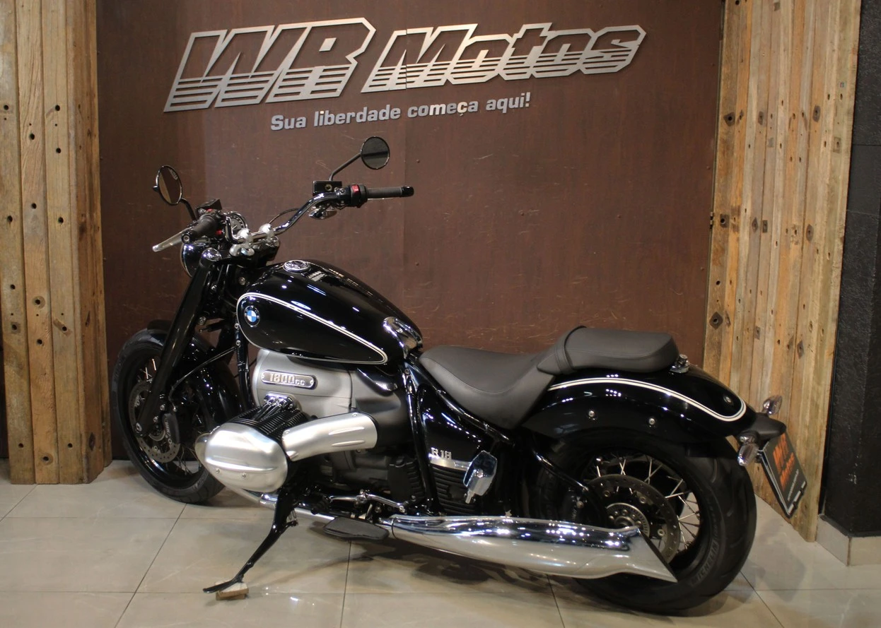 BMW R 18