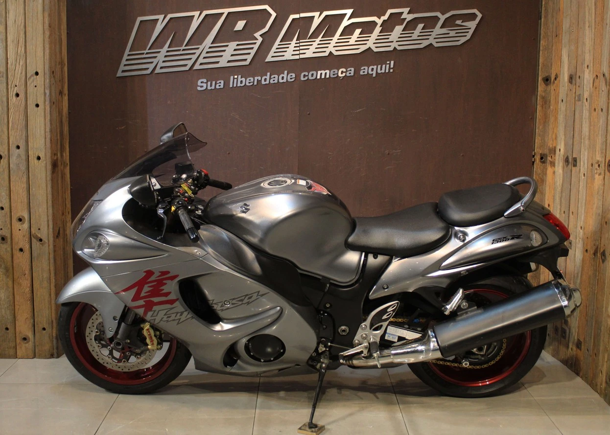 SUZUKI GSX 1300 RA HAYABUSA