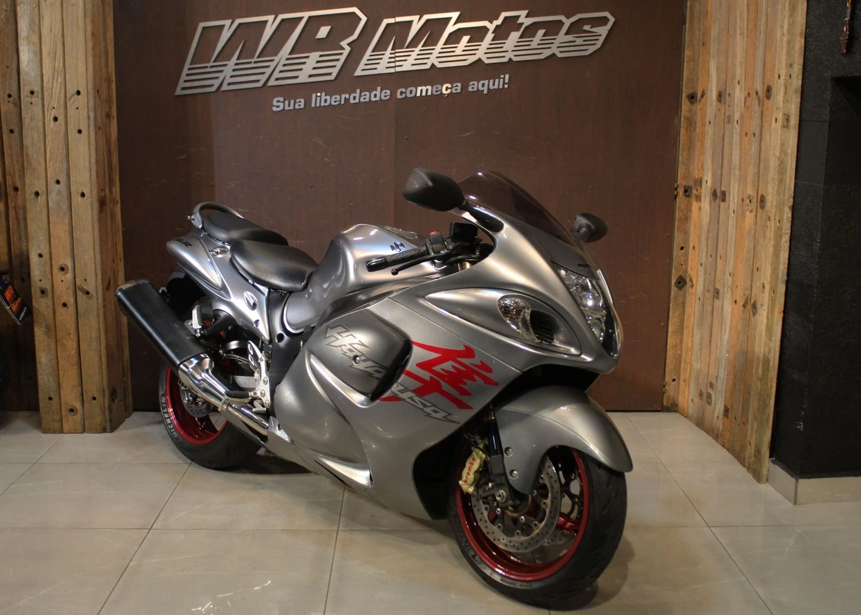 SUZUKI GSX 1300 RA HAYABUSA