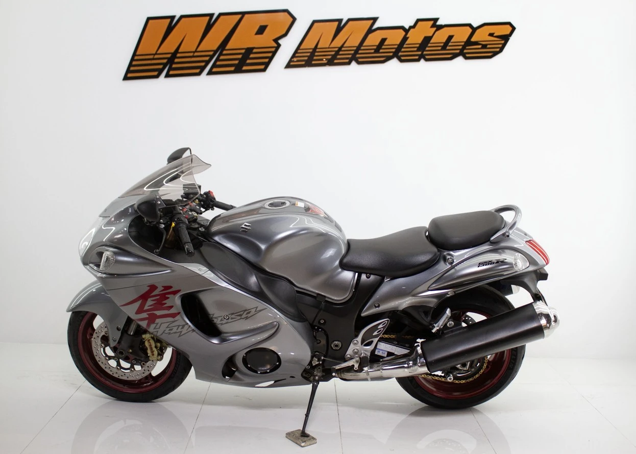 SUZUKI GSX 1300 RA HAYABUSA