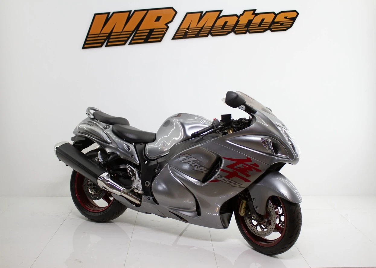 SUZUKI GSX 1300 RA HAYABUSA