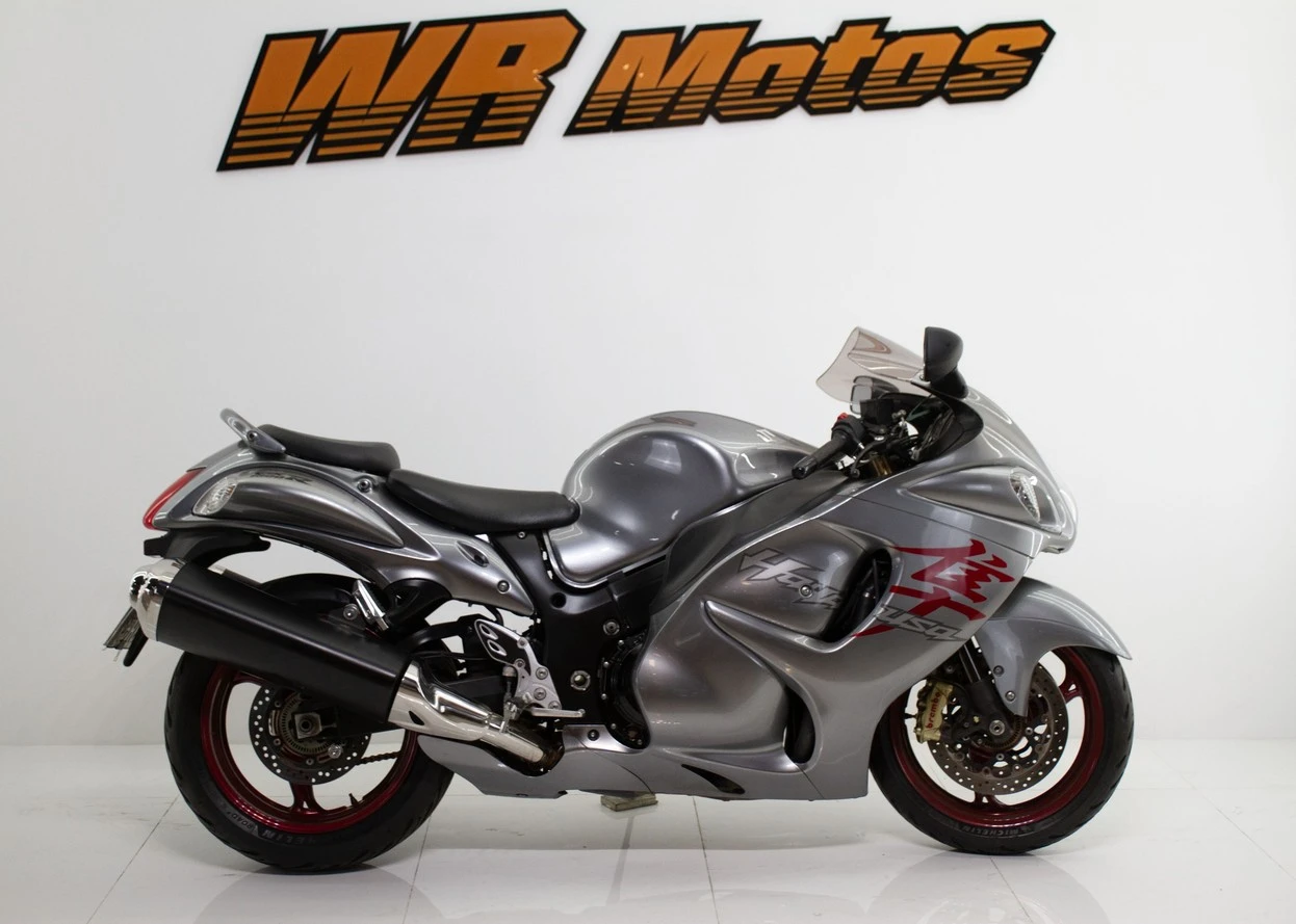 SUZUKI GSX 1300 RA HAYABUSA