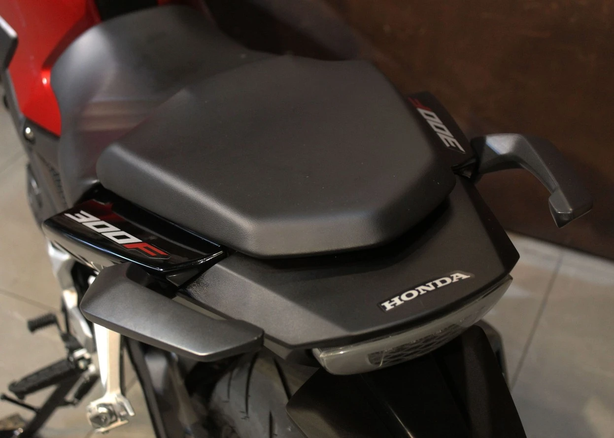 HONDA CB 300F TWISTER ABS