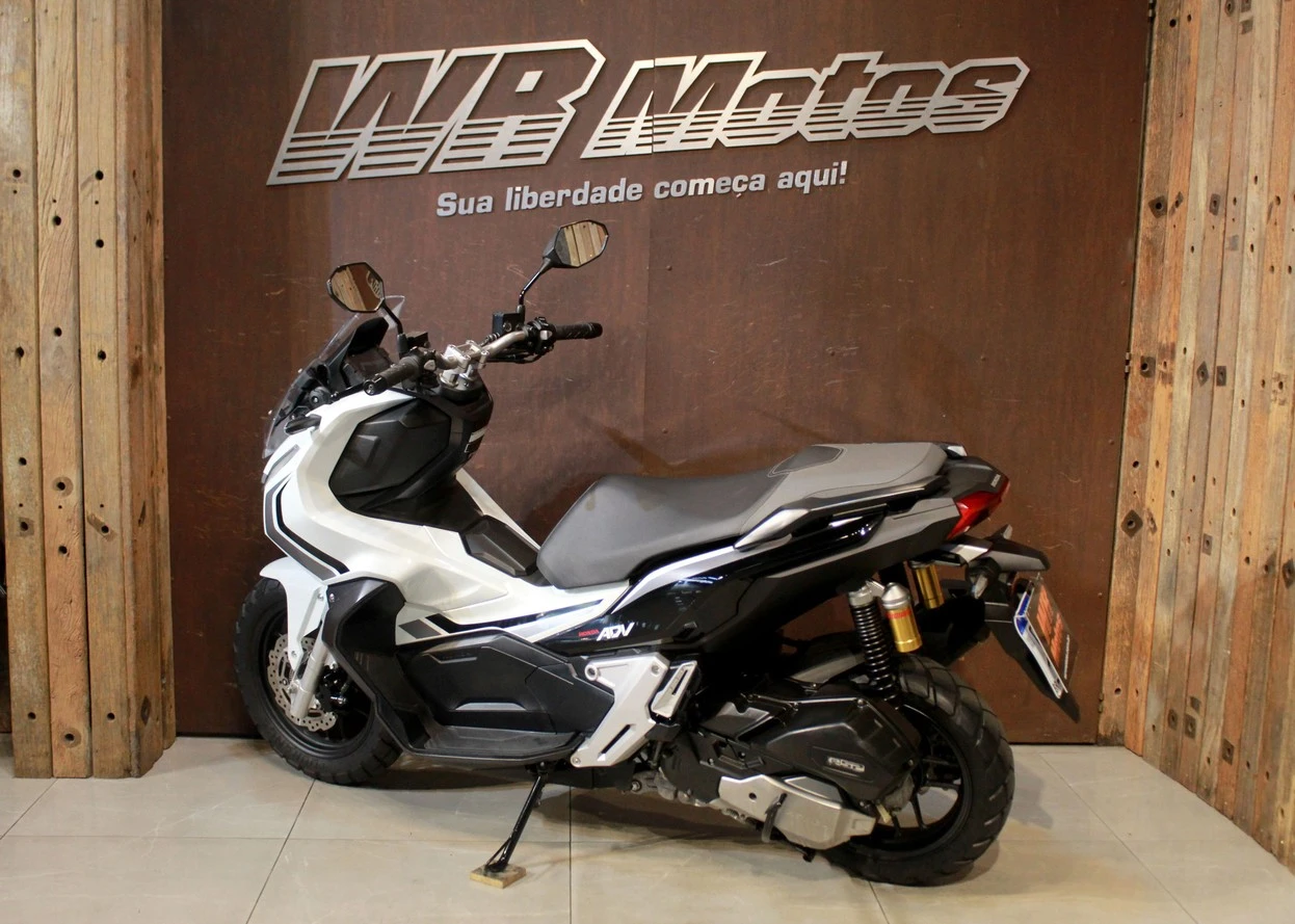 HONDA ADV 150