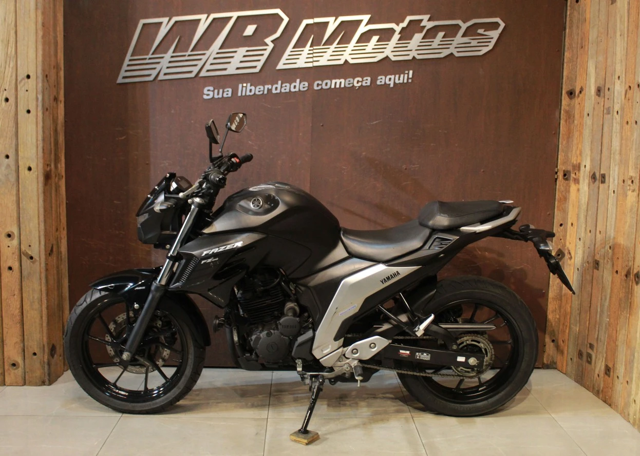 YAMAHA FZ25 FAZER ABS