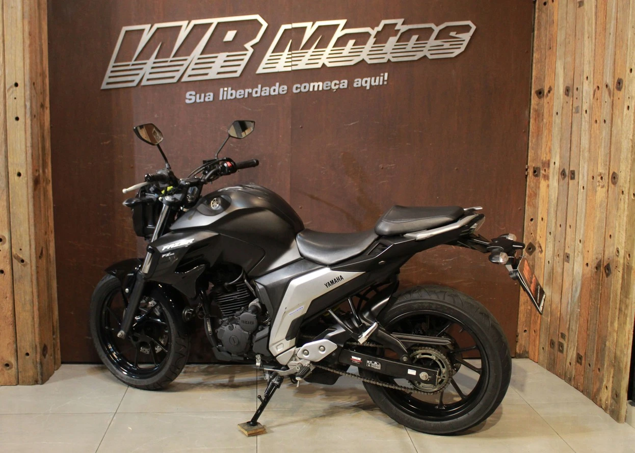 YAMAHA FZ25 FAZER ABS