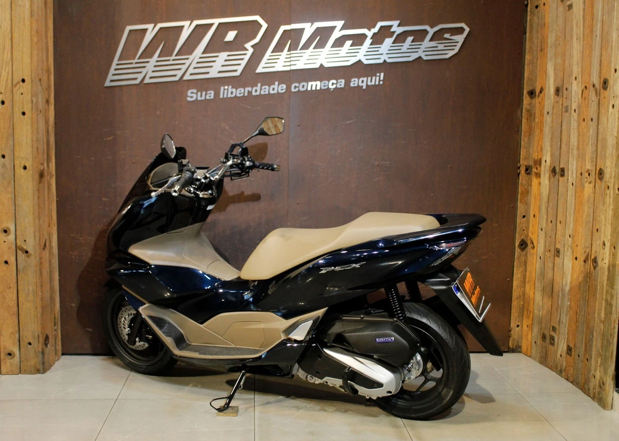 HONDA PCX DLX