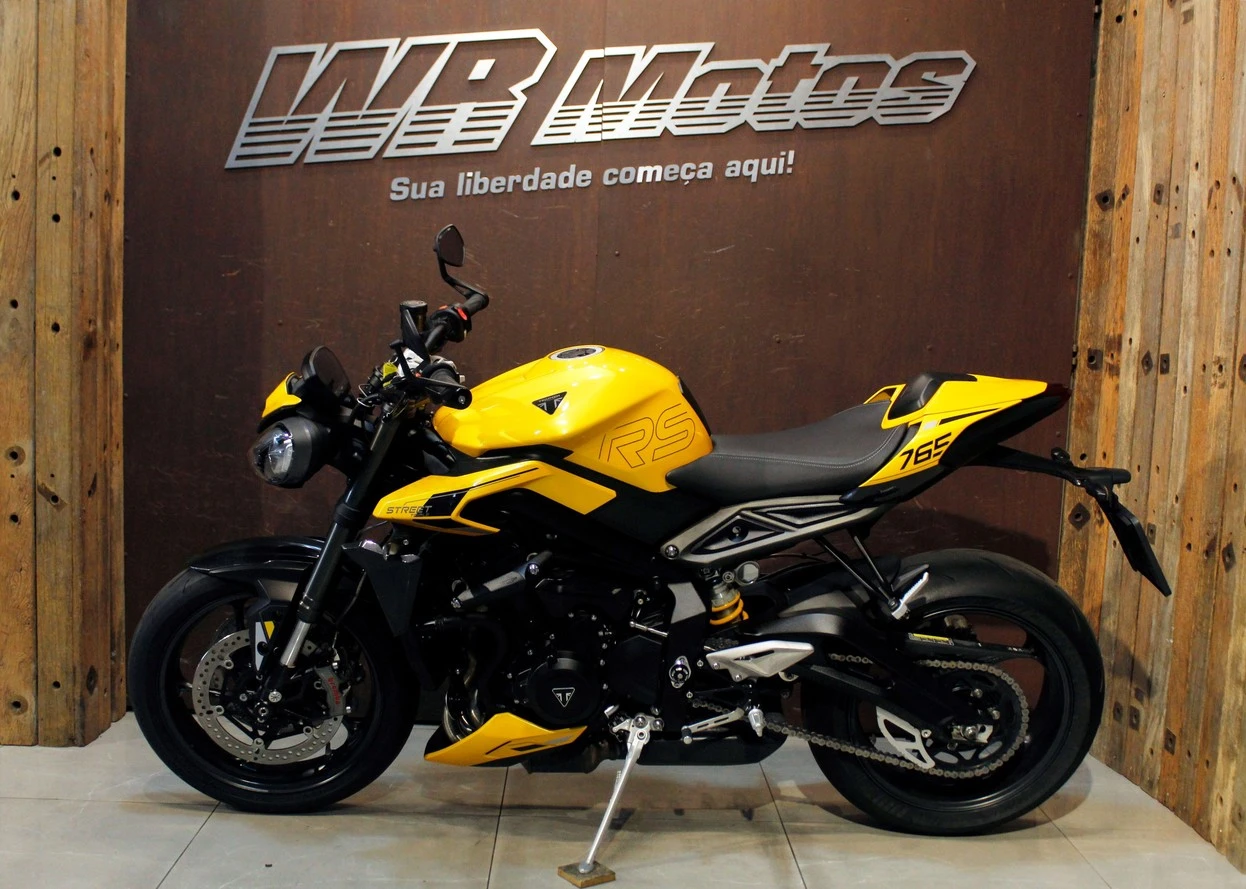 TRIUMPH STREET TRIPLE 765 RS