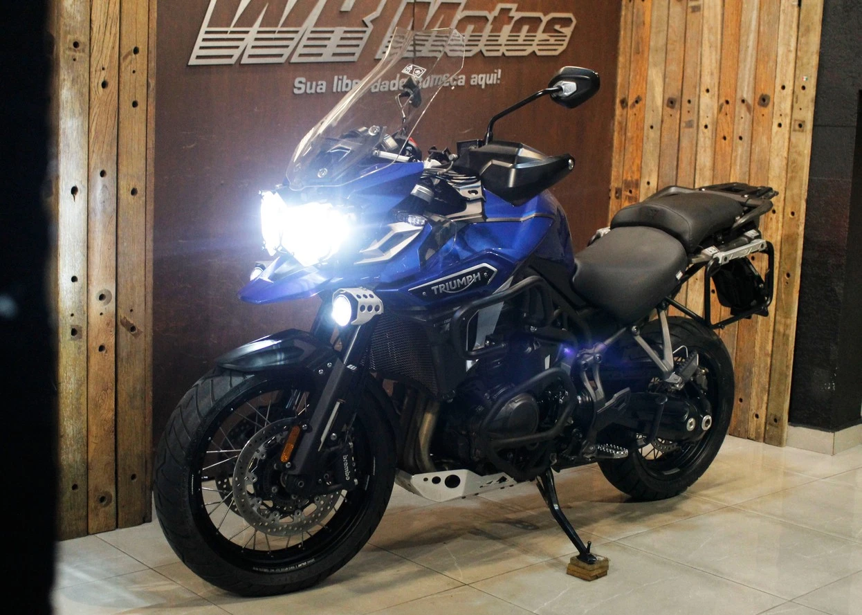 TRIUMPH TIGER EXPLORER XCA