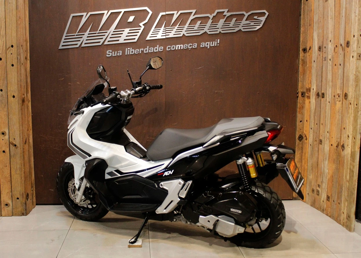 HONDA ADV 150