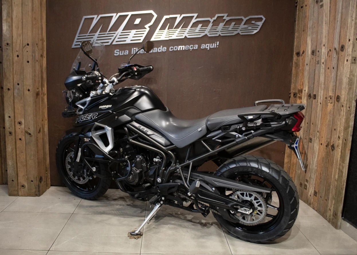 TRIUMPH TIGER 800 XRX