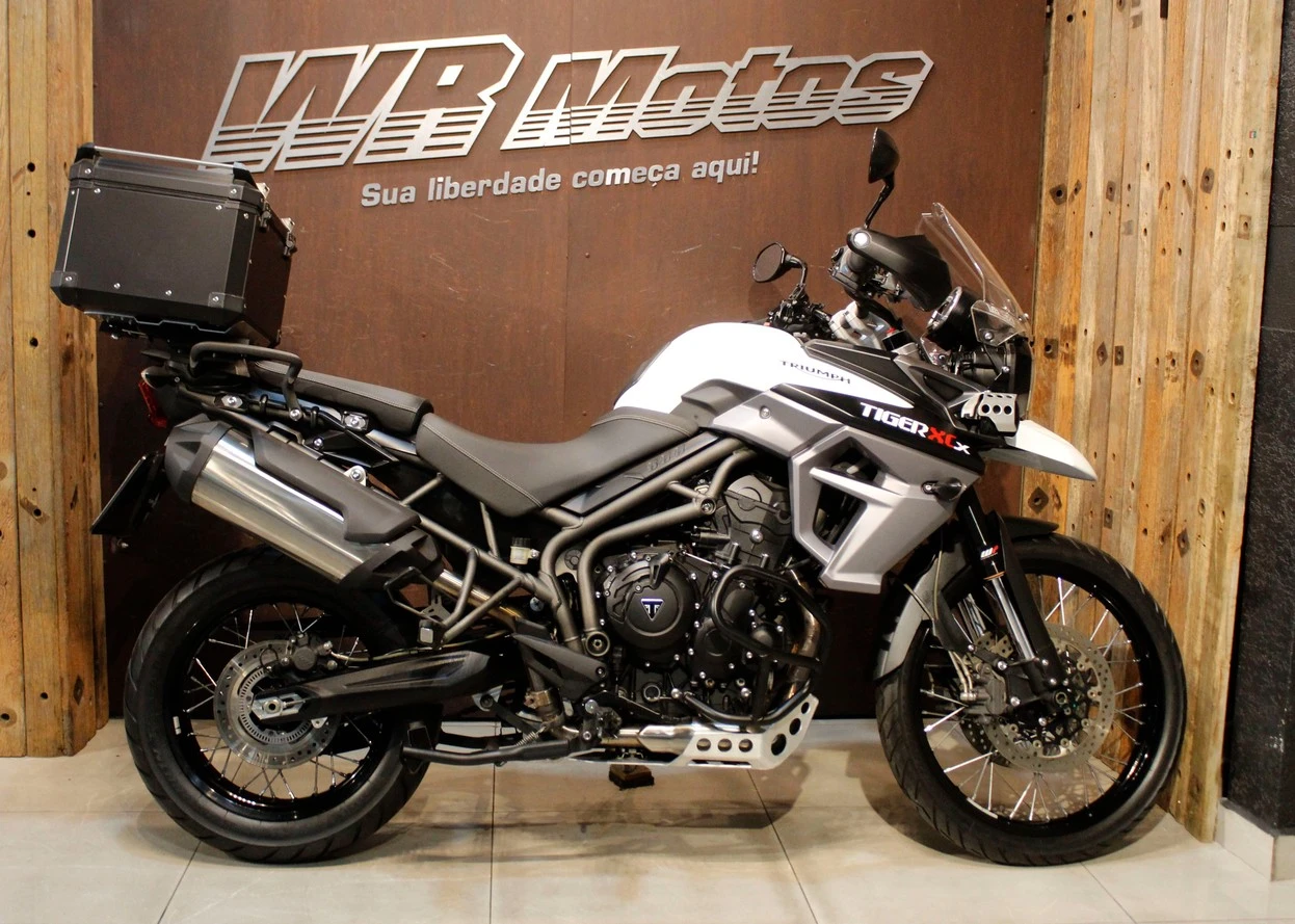 TRIUMPH TIGER 800 XCX