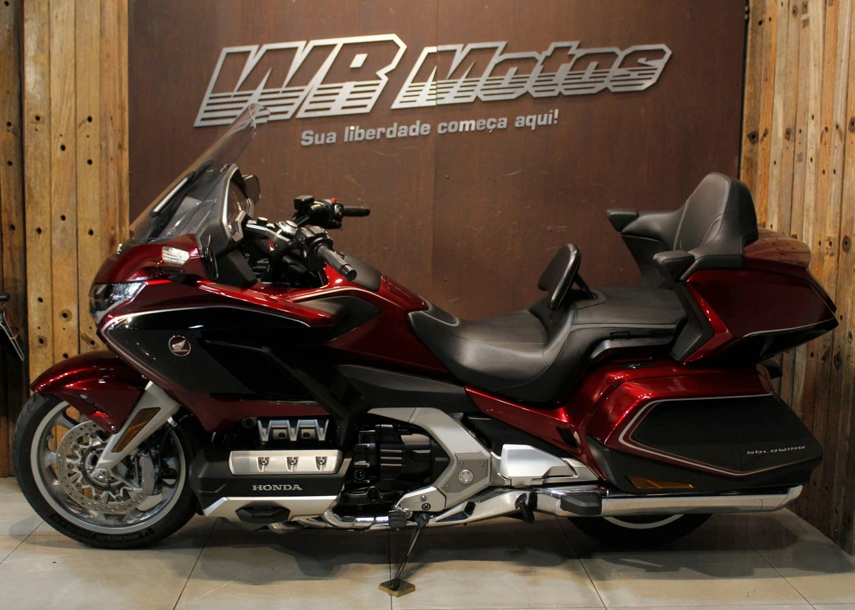 HONDA GL 1800 GOLD WING TOUR