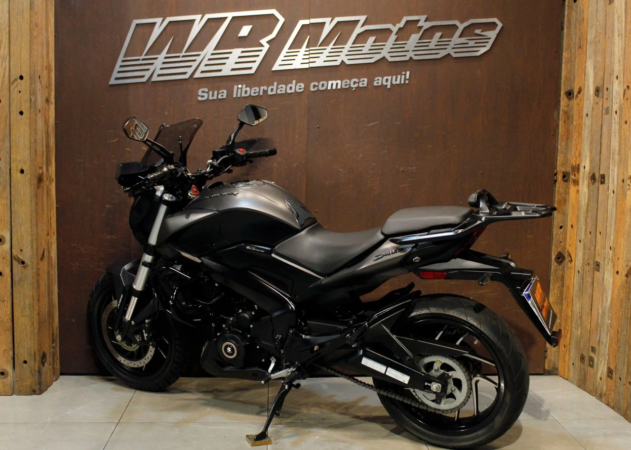 BAJAJ DOMINAR 400