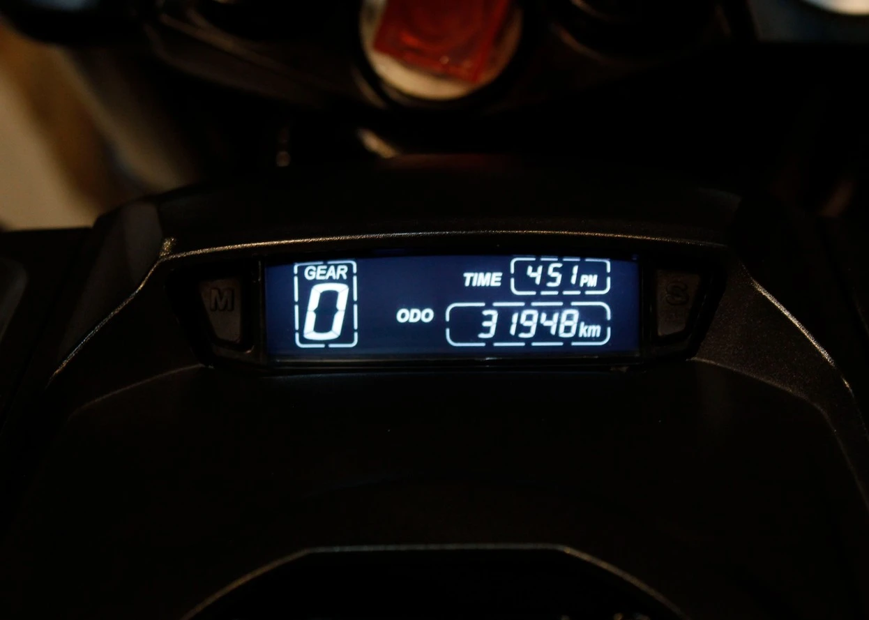 BAJAJ DOMINAR 400