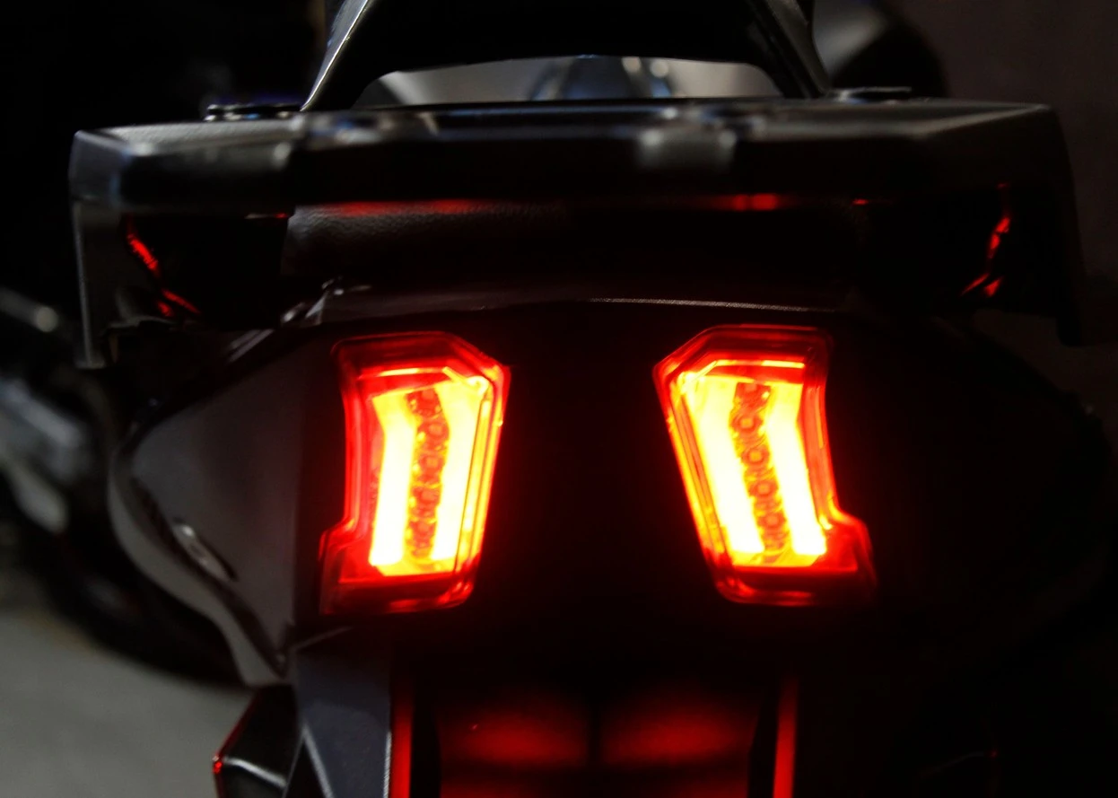 BAJAJ DOMINAR 400