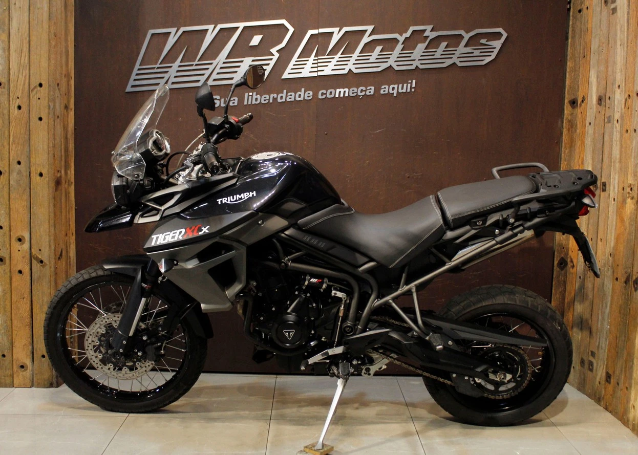 TRIUMPH TIGER 800 XCX