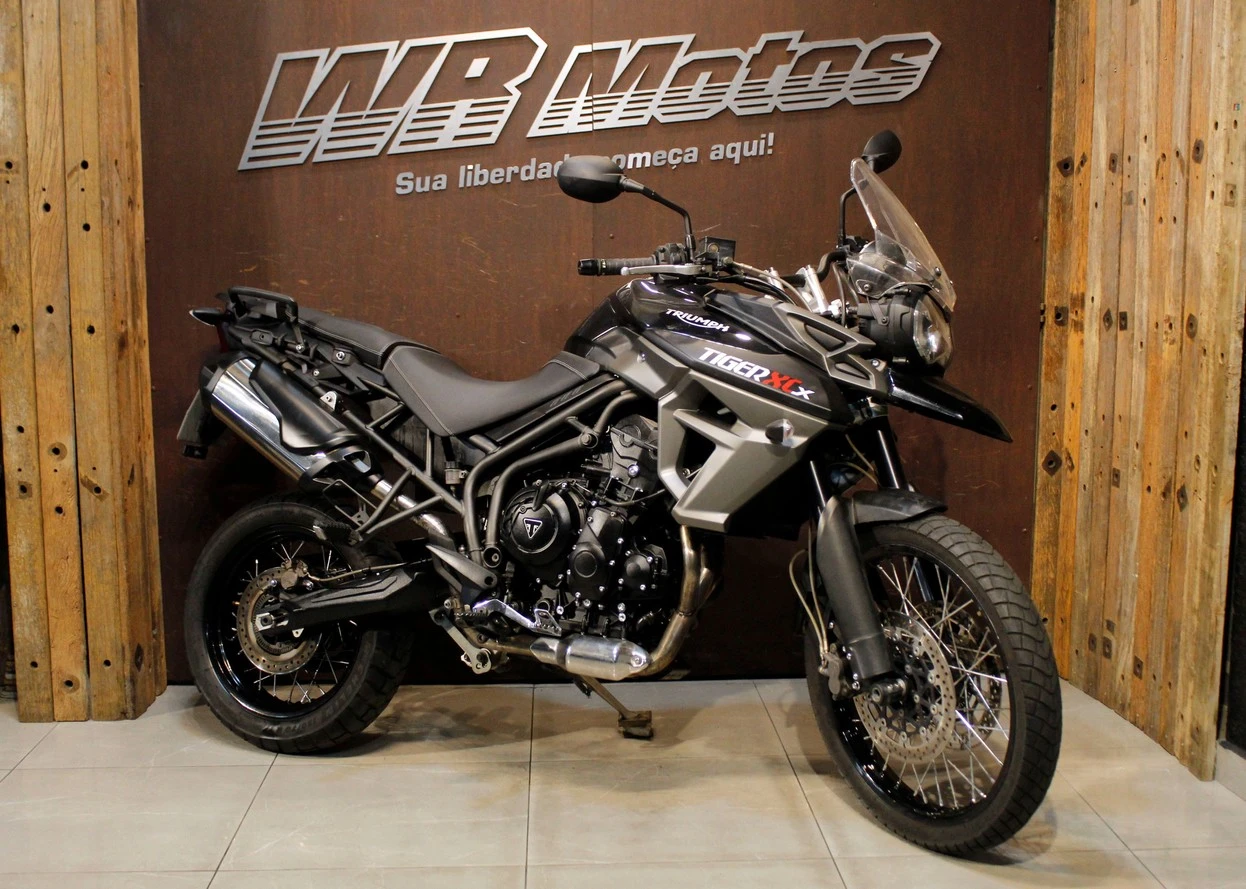 TRIUMPH TIGER 800 XCX