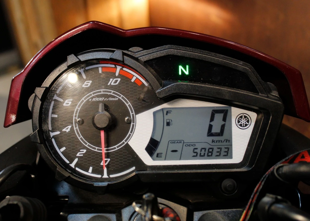 YAMAHA FAZER YS 150 SED