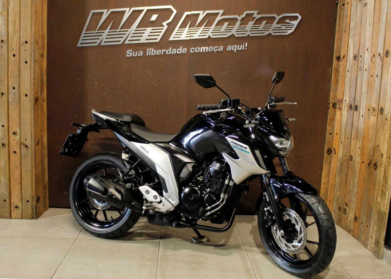 YAMAHA FZ25 FAZER ABS