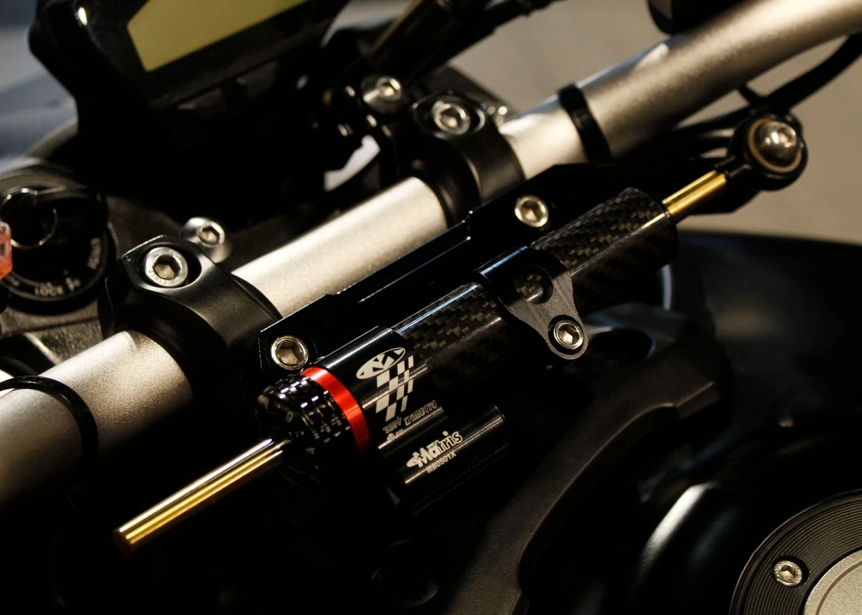 YAMAHA MT-09