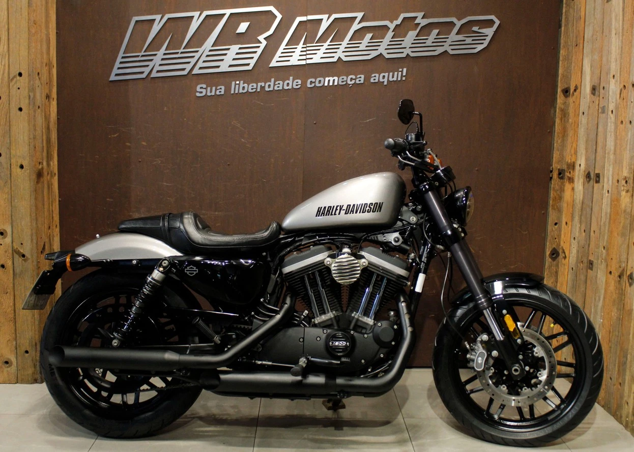 HARLEY-DAVIDSON SPORTSTER ROADSTER