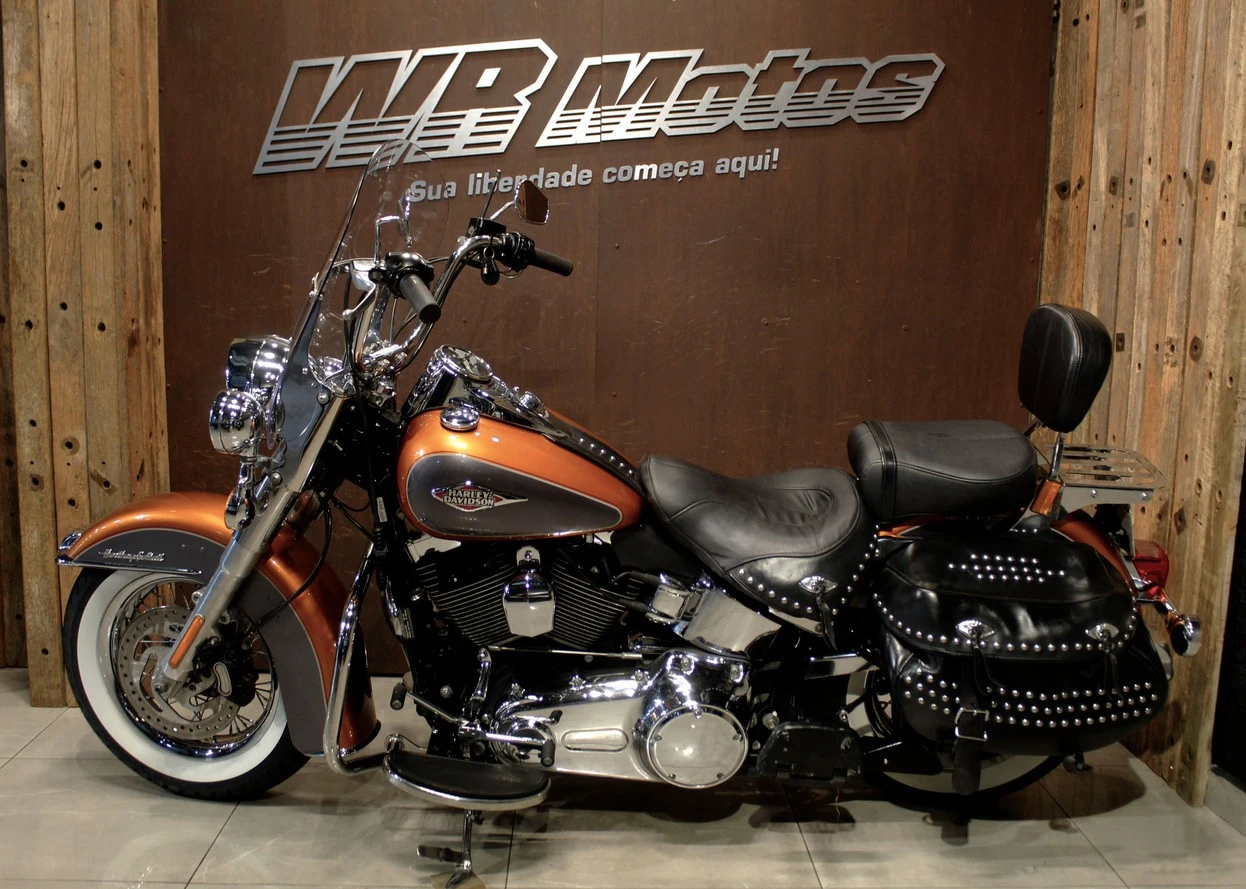 HARLEY-DAVIDSON HERITAGE SOFTAIL CLASSIC