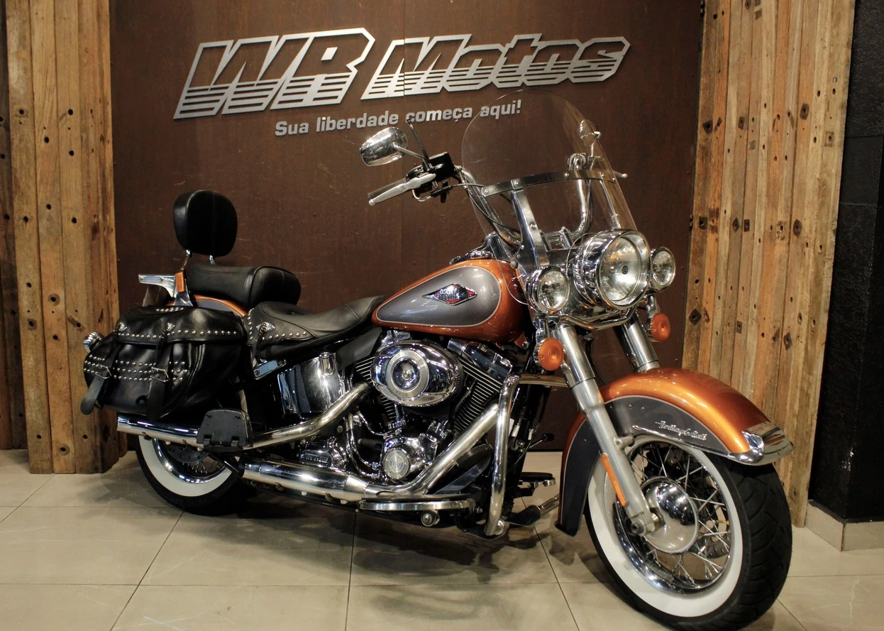 HARLEY-DAVIDSON HERITAGE SOFTAIL CLASSIC