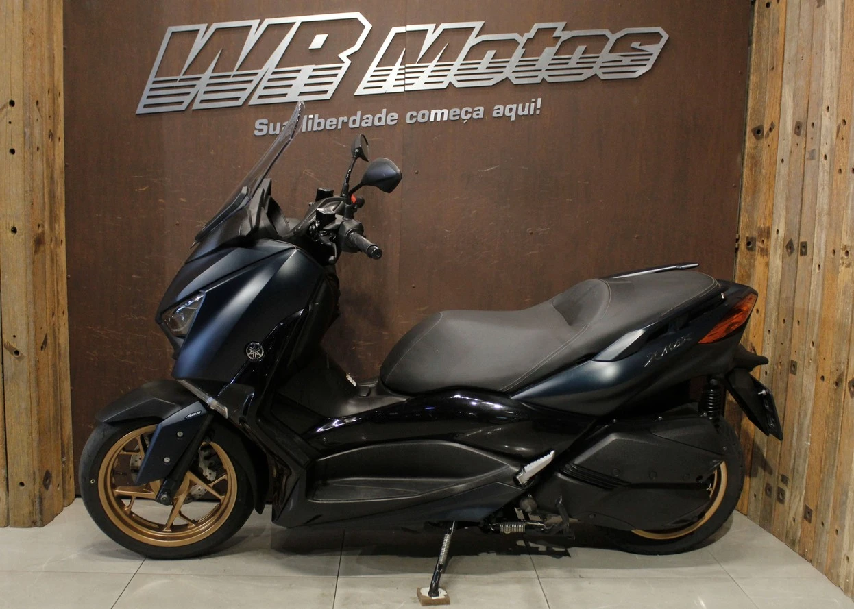 YAMAHA XMAX ABS