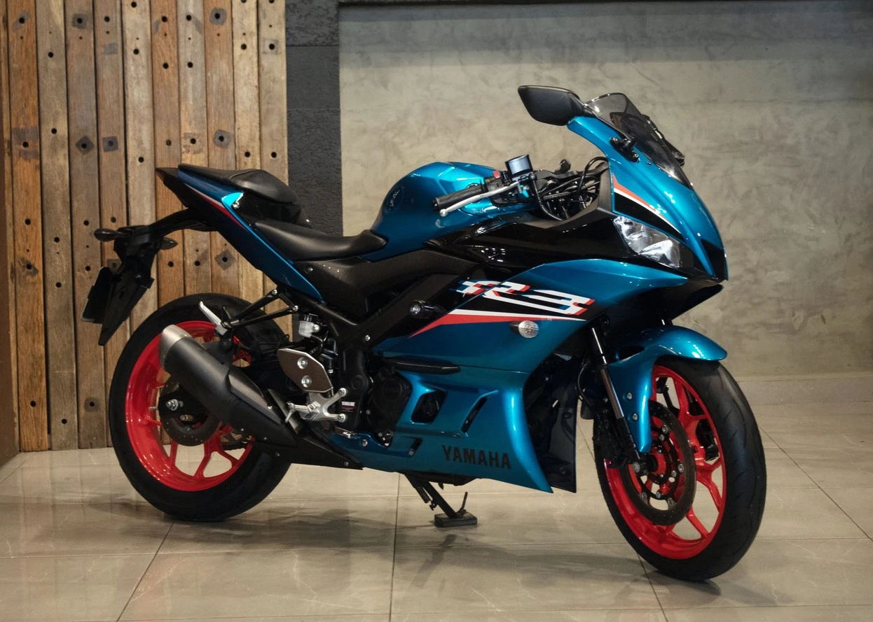YAMAHA YZF R3 ABS