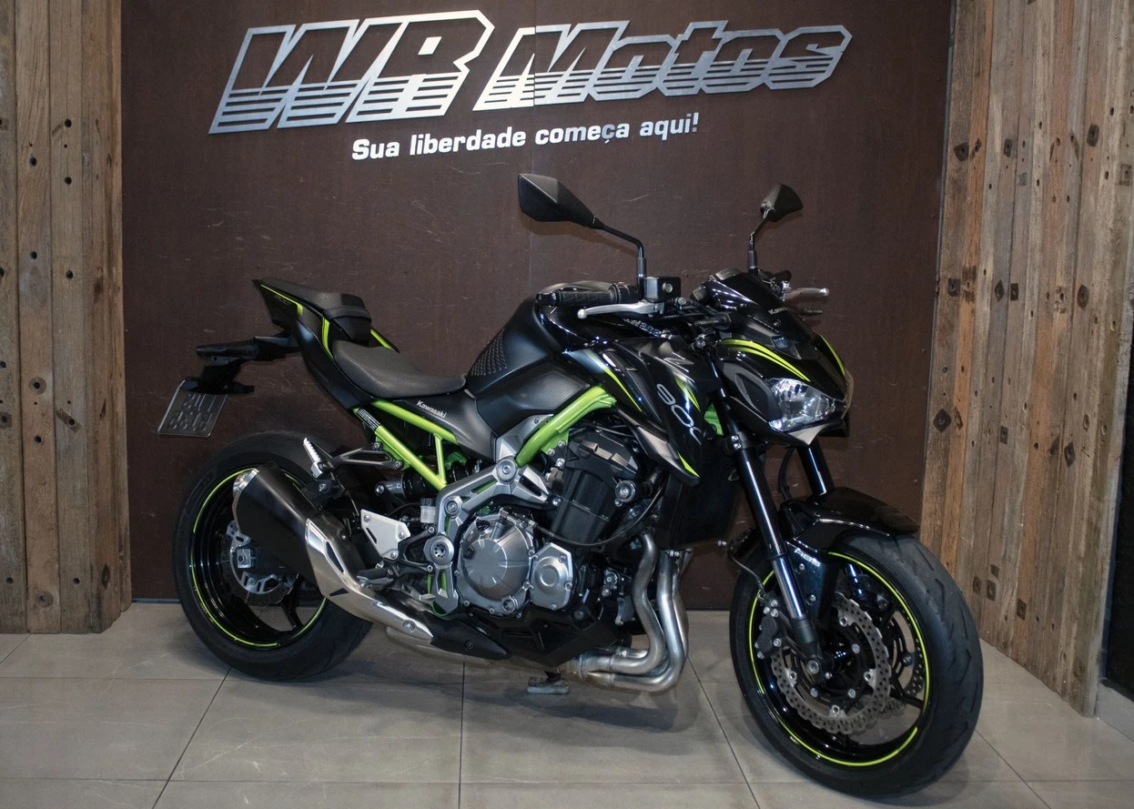 KAWASAKI Z900