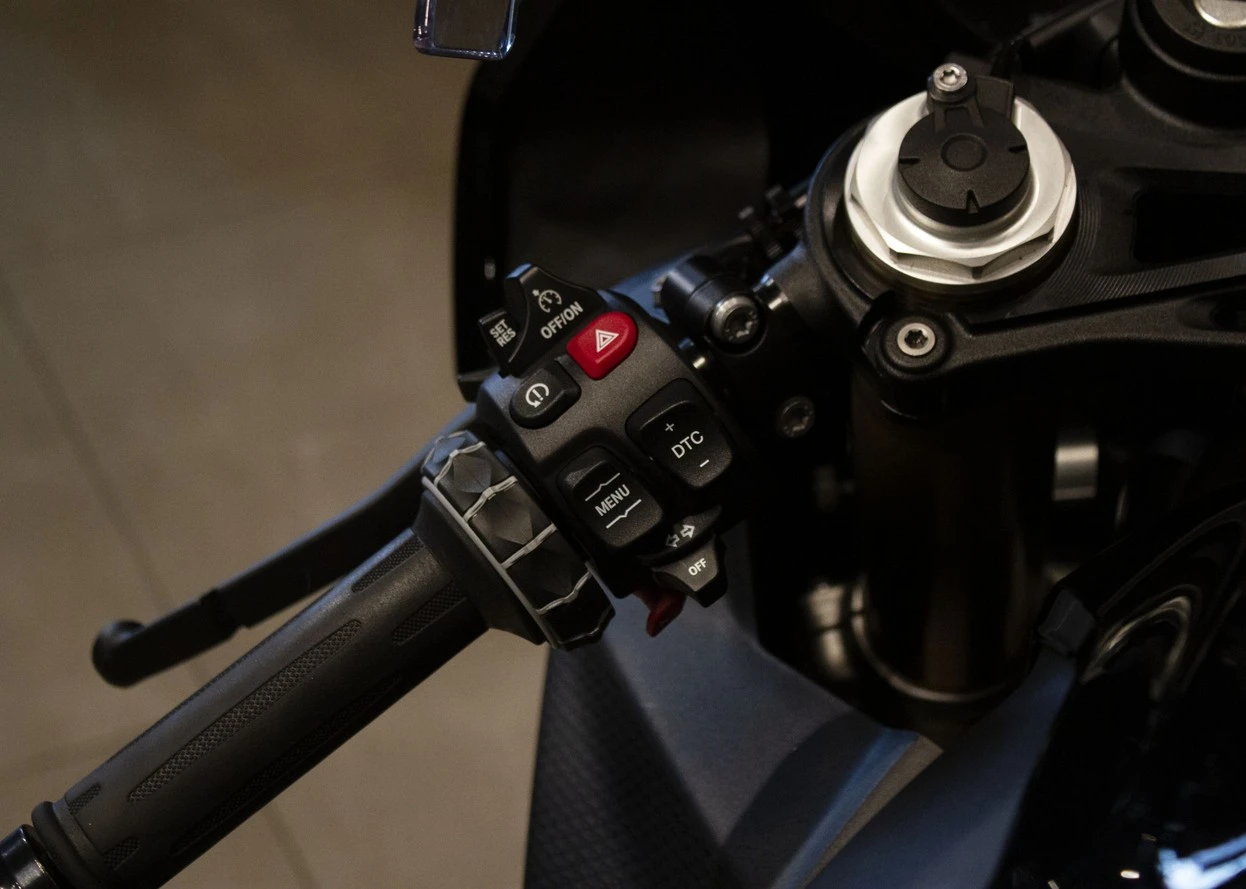 BMW S 1000 RR