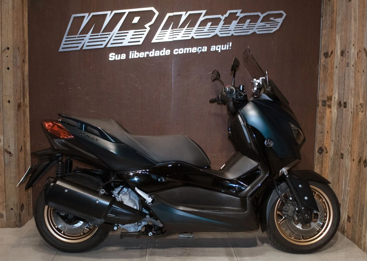 YAMAHA XMAX ABS