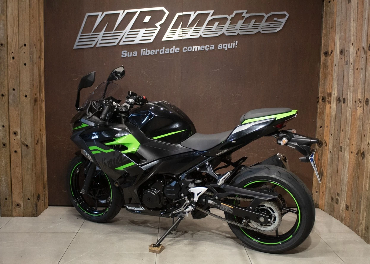 KAWASAKI NINJA 400