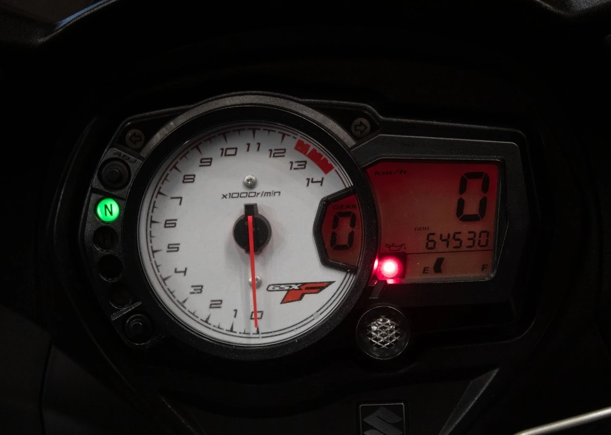 SUZUKI GSX 650 F