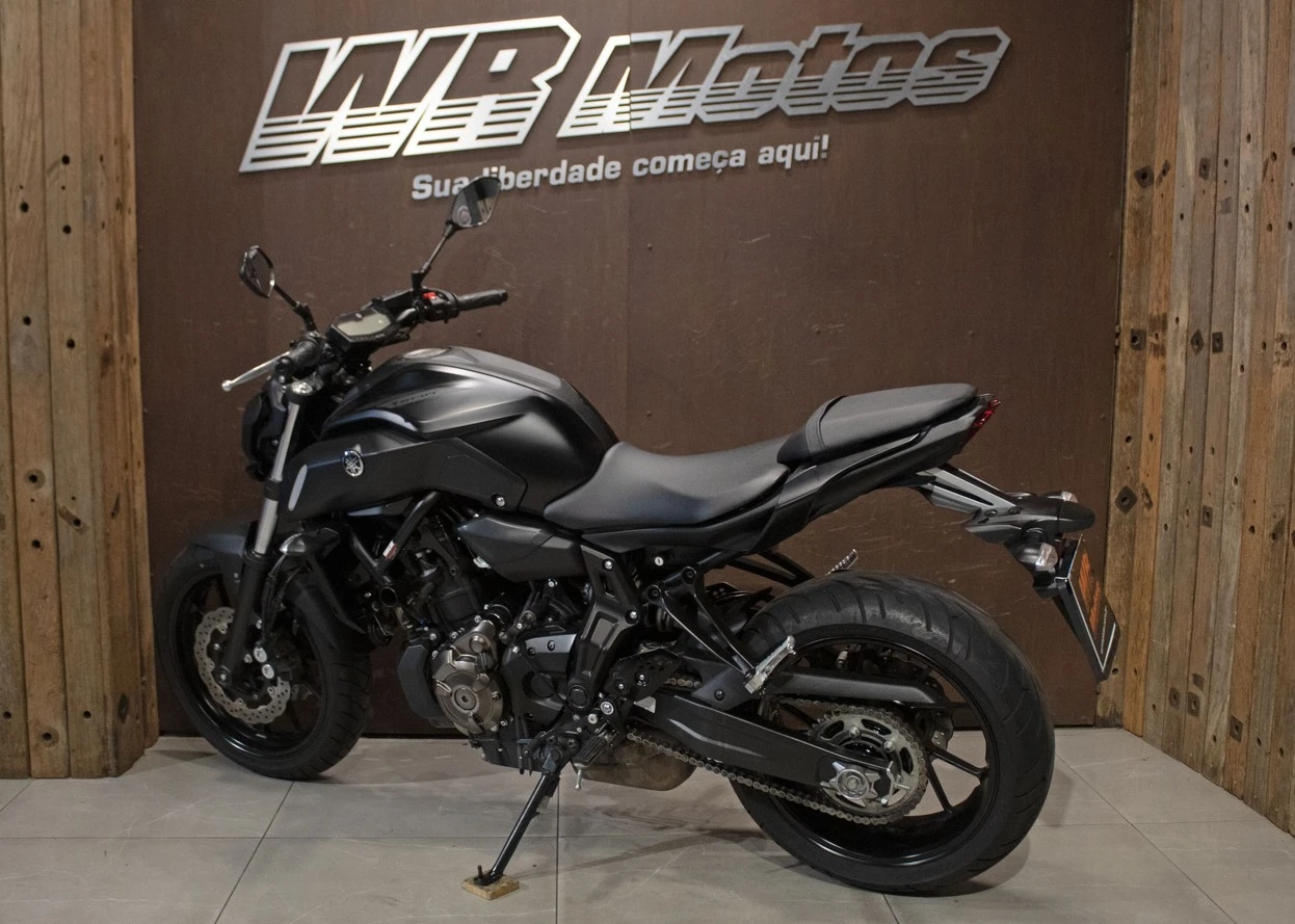 YAMAHA MT-07 ABS