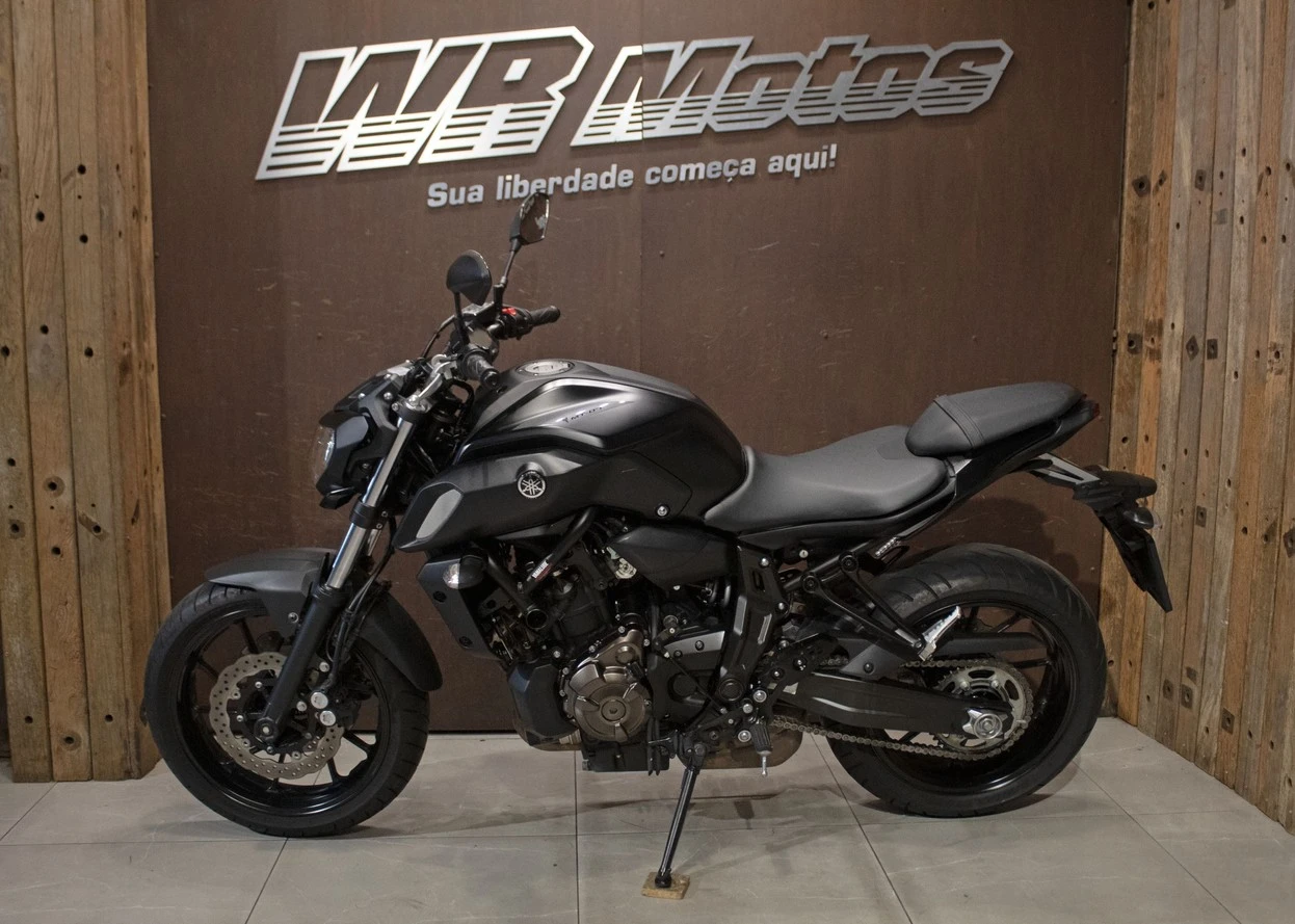 YAMAHA MT-07 ABS