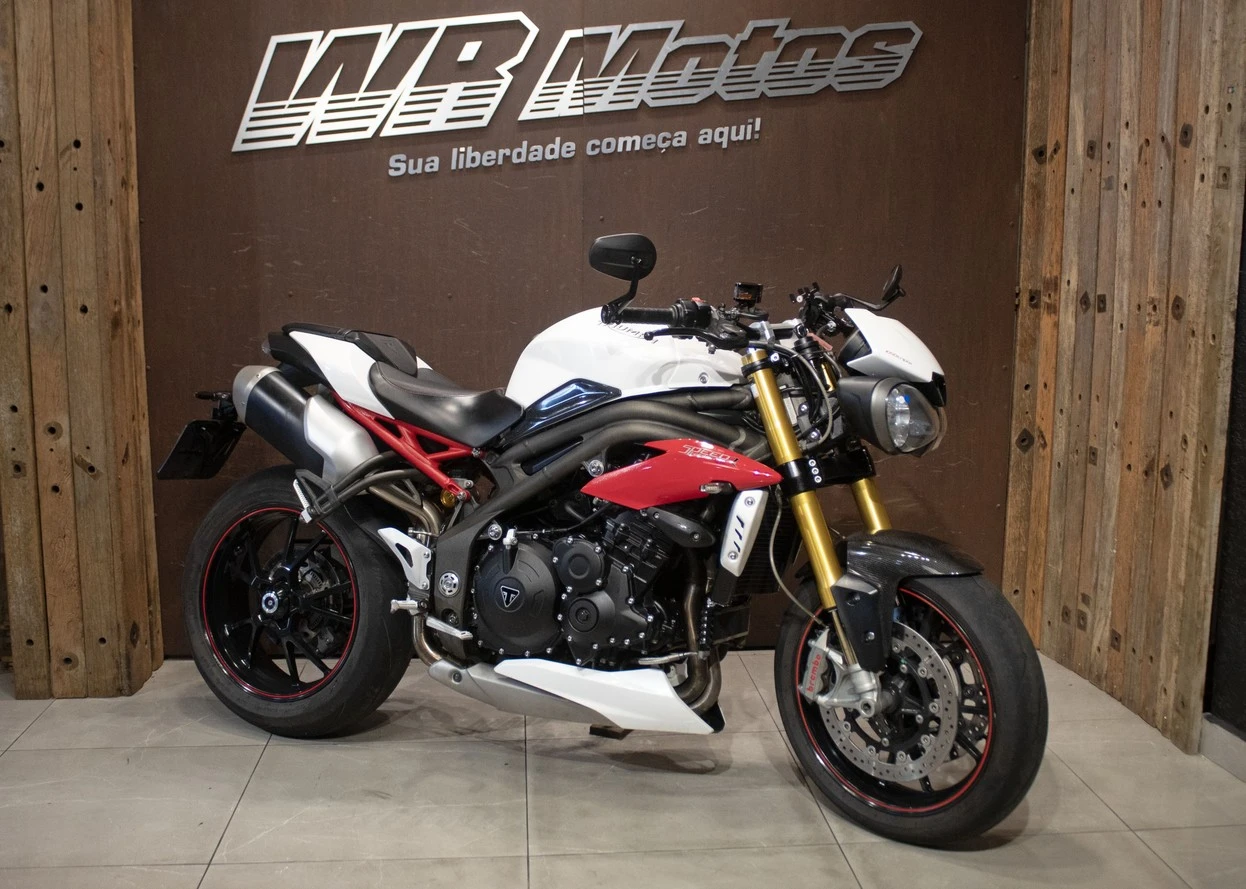 TRIUMPH SPEED TRIPLE R