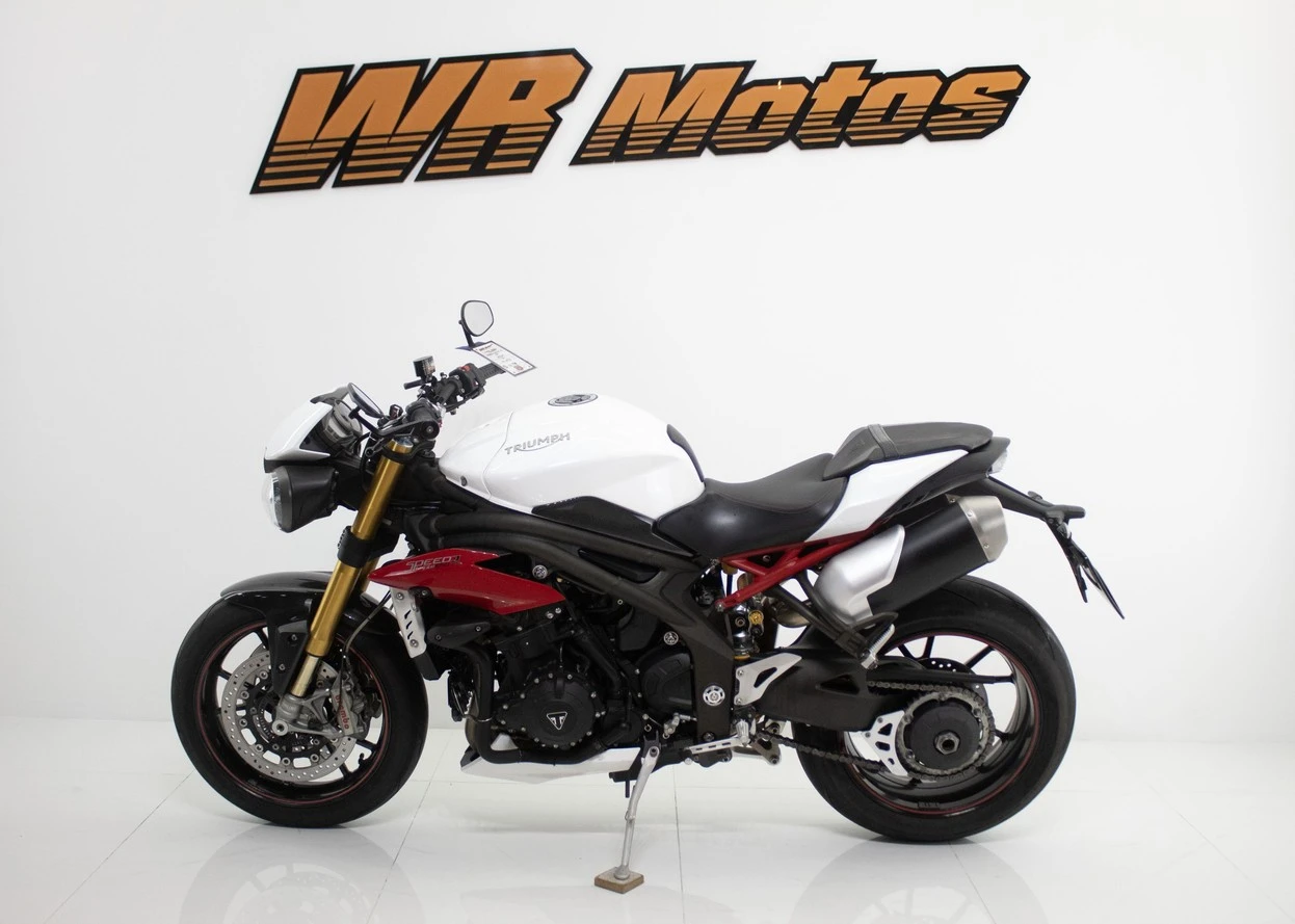 TRIUMPH SPEED TRIPLE R