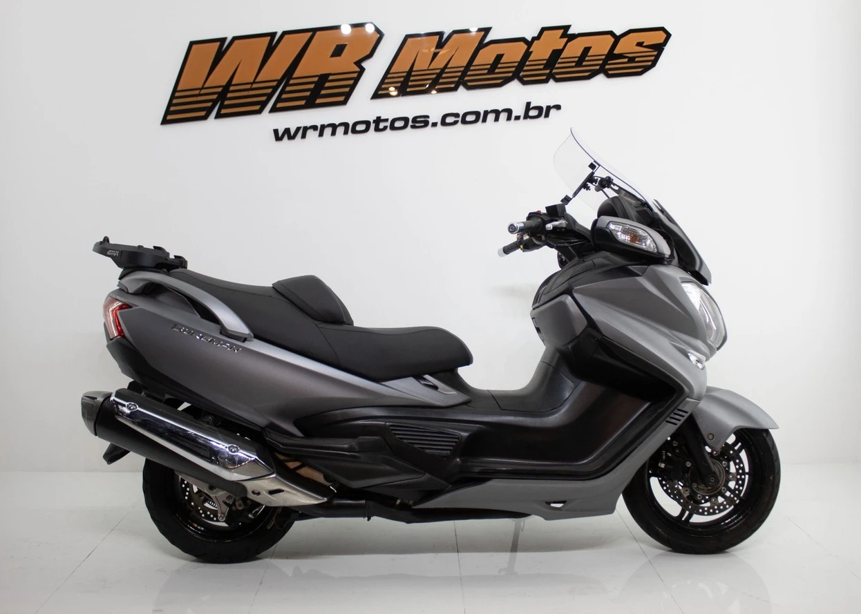 SUZUKI BURGMAN 650 EXECUTIVE