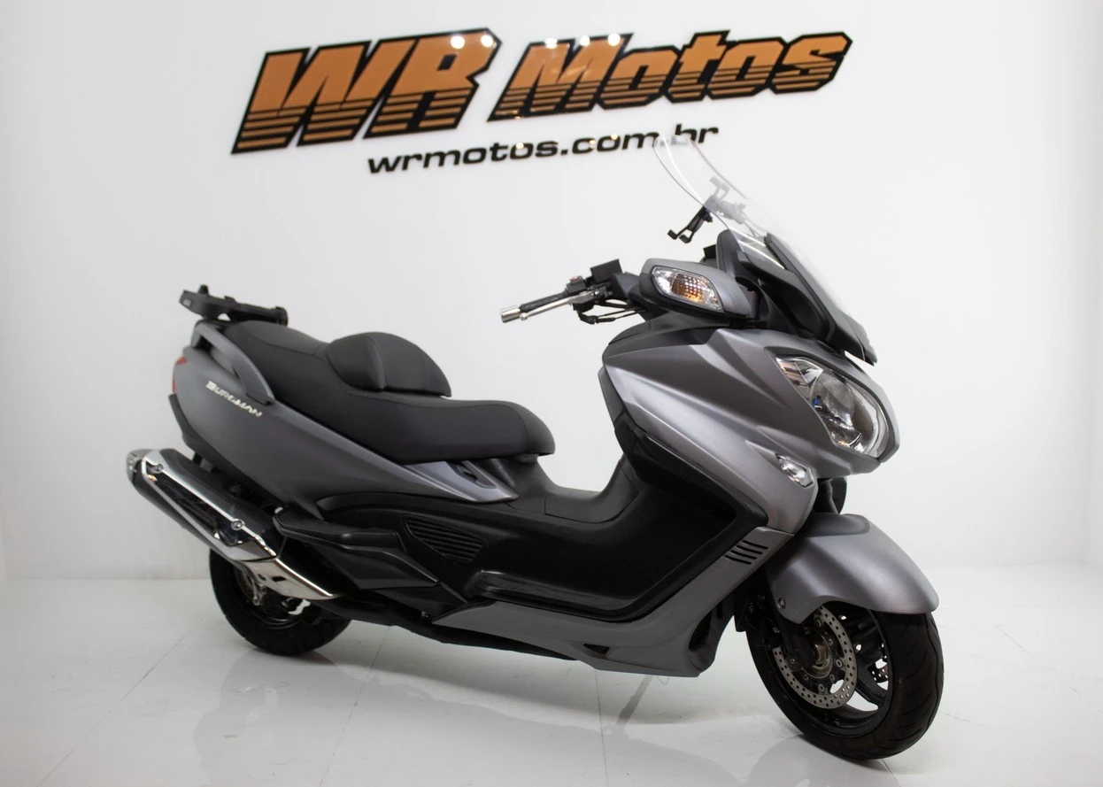 SUZUKI BURGMAN 650 EXECUTIVE