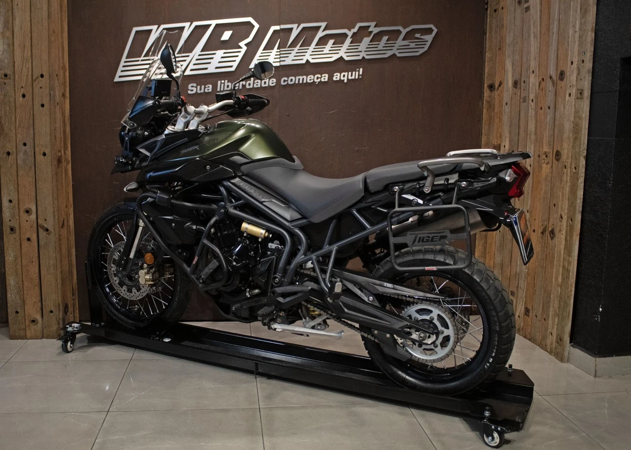 TRIUMPH TIGER 800XC