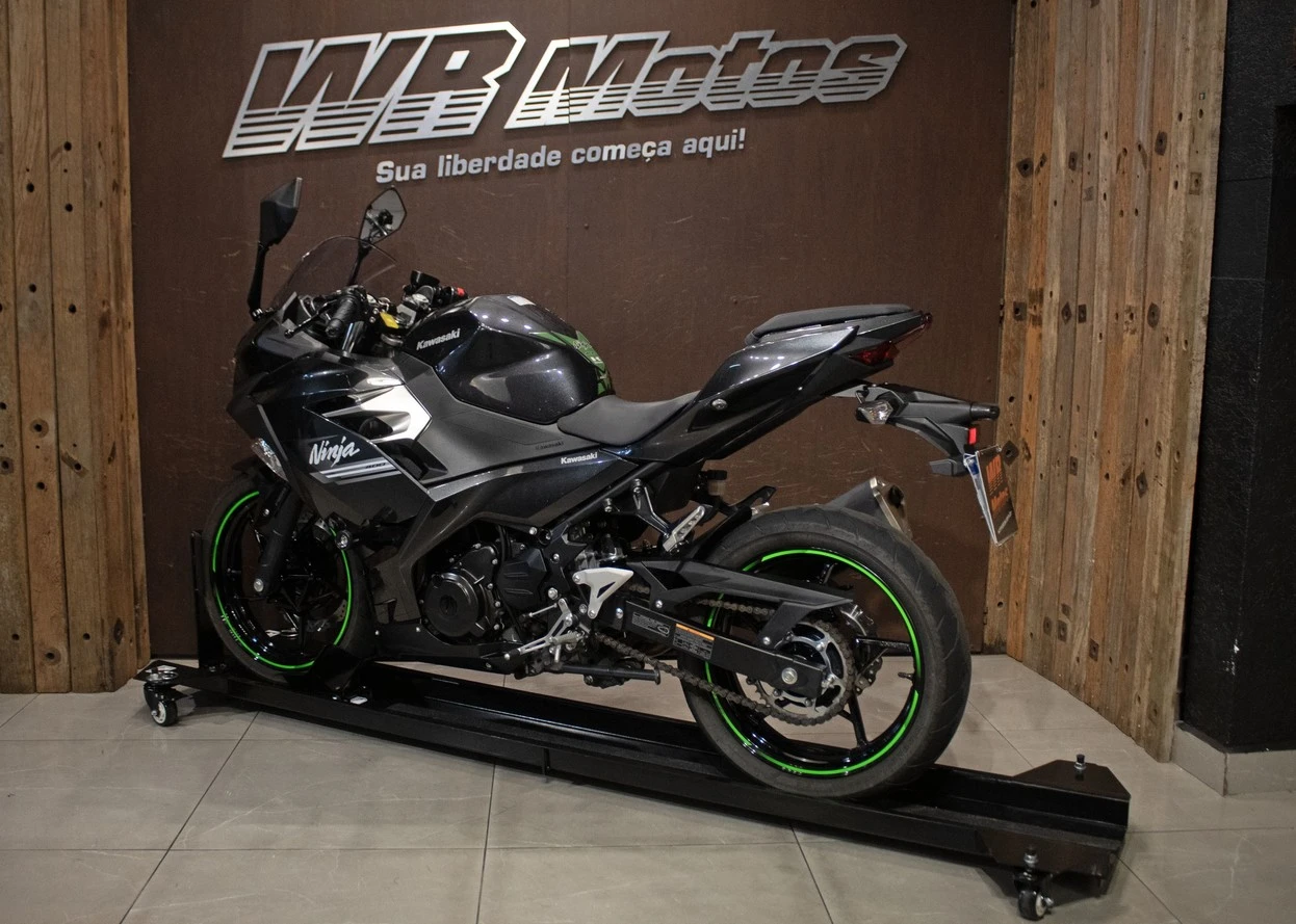 KAWASAKI NINJA 400