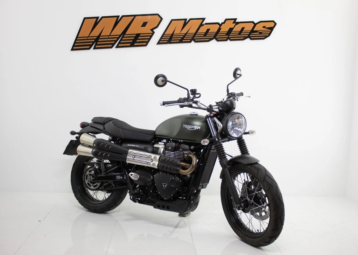 TRIUMPH SCRAMBLER 900