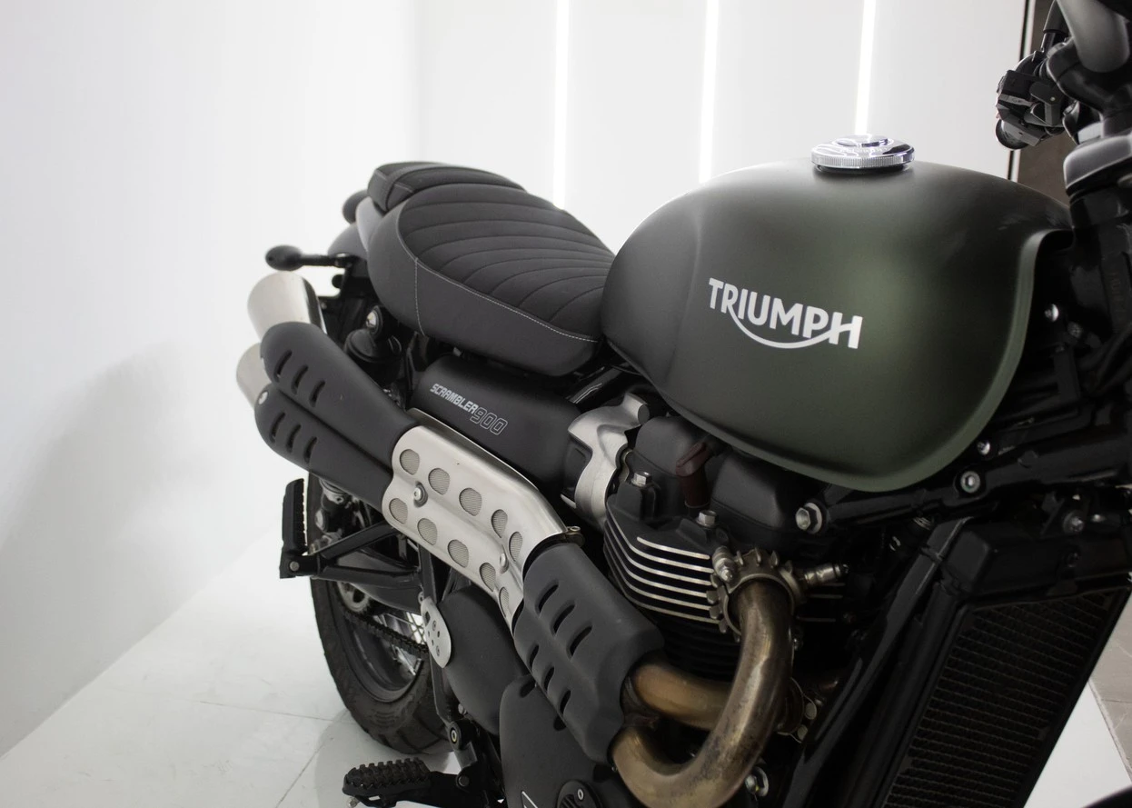 TRIUMPH SCRAMBLER 900